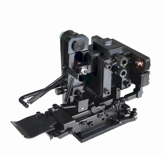 แม่พิมพ์ติดตั้งเทอร์มินอลแบบปรับแต่งได้ แม่พิมพ์ OTP A-30 Thumb